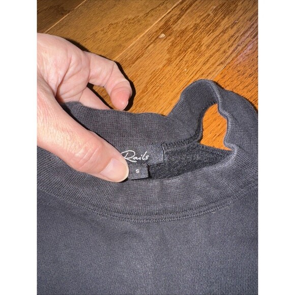 Rails Sweatshirt Womens Small Black Quincy Open Cold Shoulder Long Sleeve - Picture 3 of 6